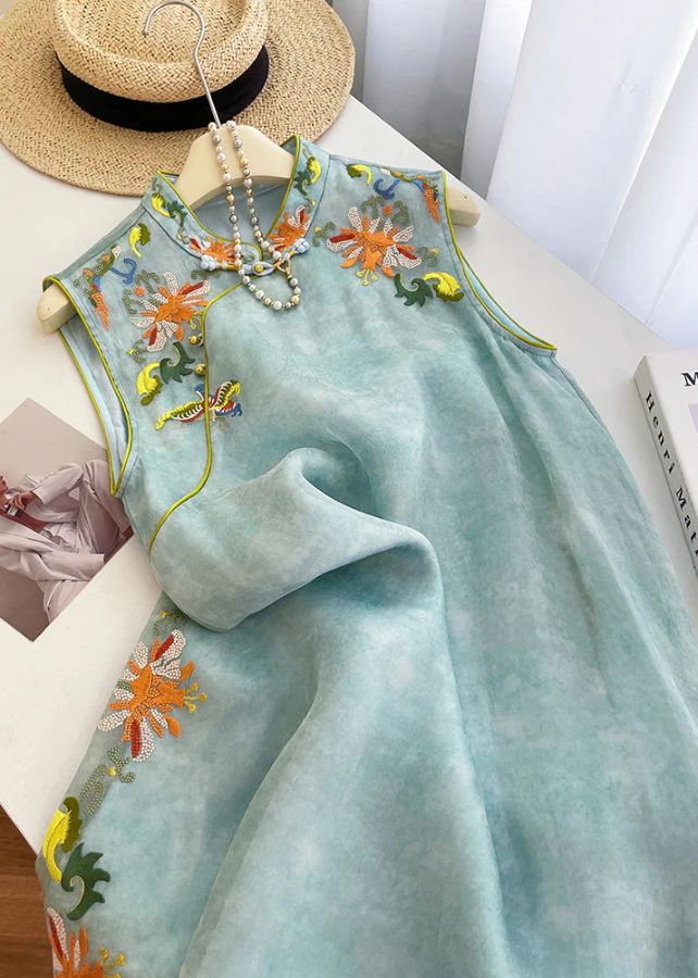 New Retro Sky Blue Embroidered Silk Oriental Dresses Sleeveless New Retro Sky Blue Embroidered Silk Oriental Dresses Sleeveless
